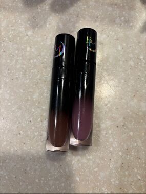 Black moon Liquid Lipstick Duo — grim and ghost